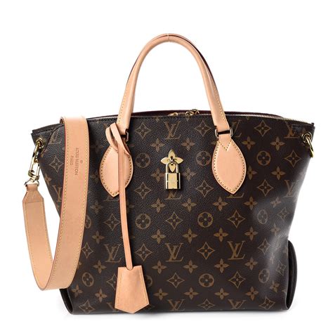 louis vuitton tote bags on sale|louis vuitton zipped tote.